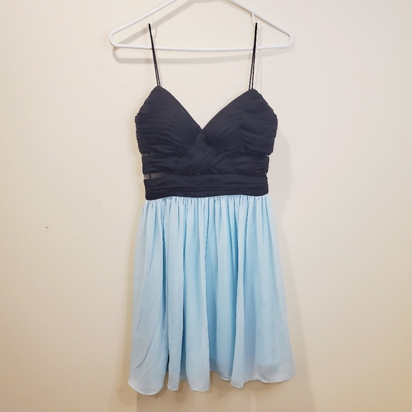 Hailey Logan by Adrianna Papell Short Cocktail Dress Size 5/6 - Picture 3 of 15